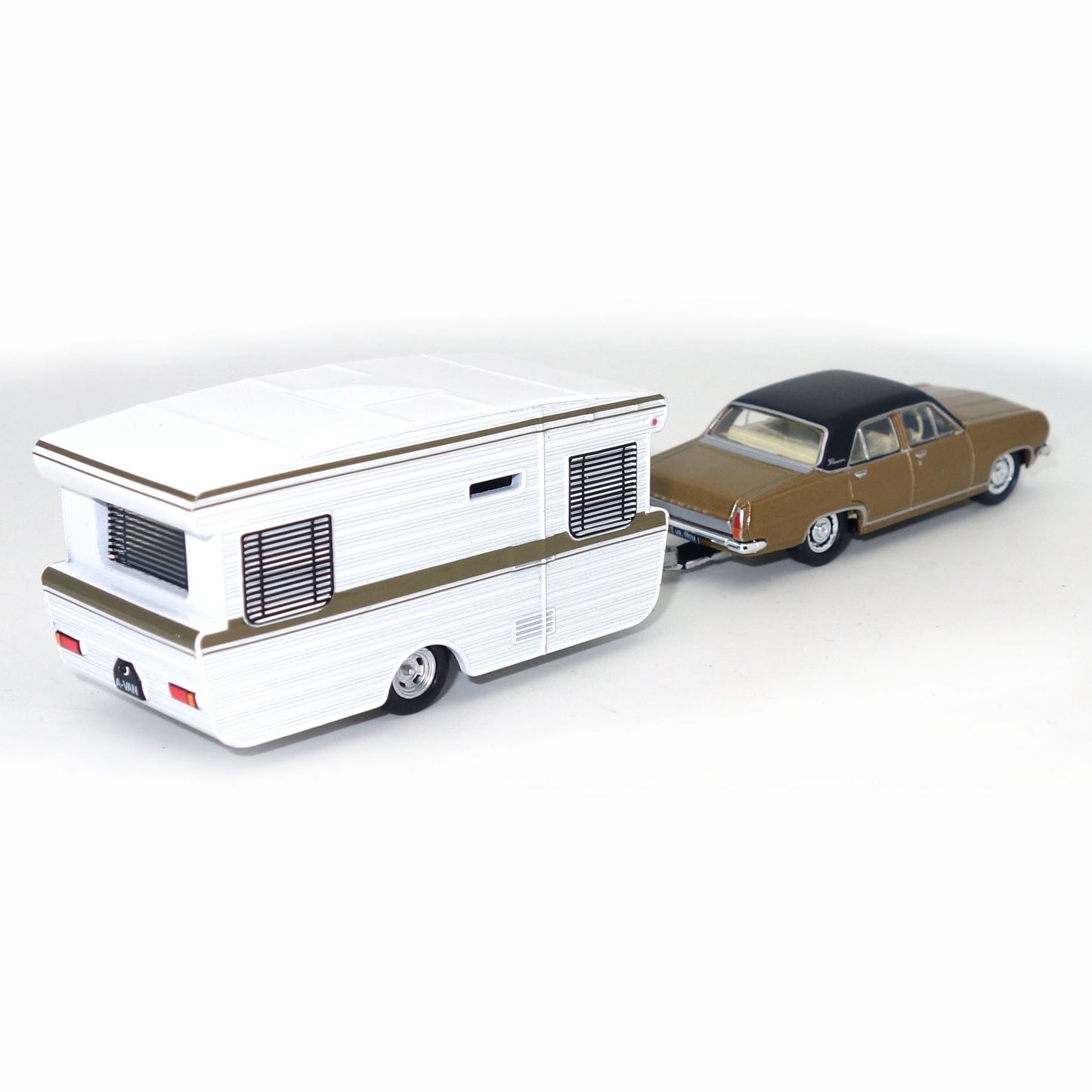 1:64 1968 HR PREMIER SEDAN and Caravan SET