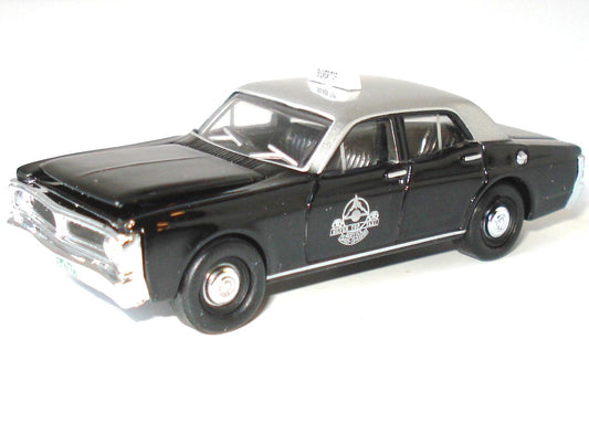 1:64 1971 FALCON XY SILVER TOP TAXI
