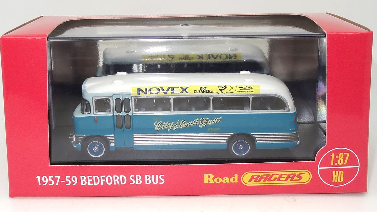 1:87 Aussie 1959 "Duffy's" Bedford bus - in display case